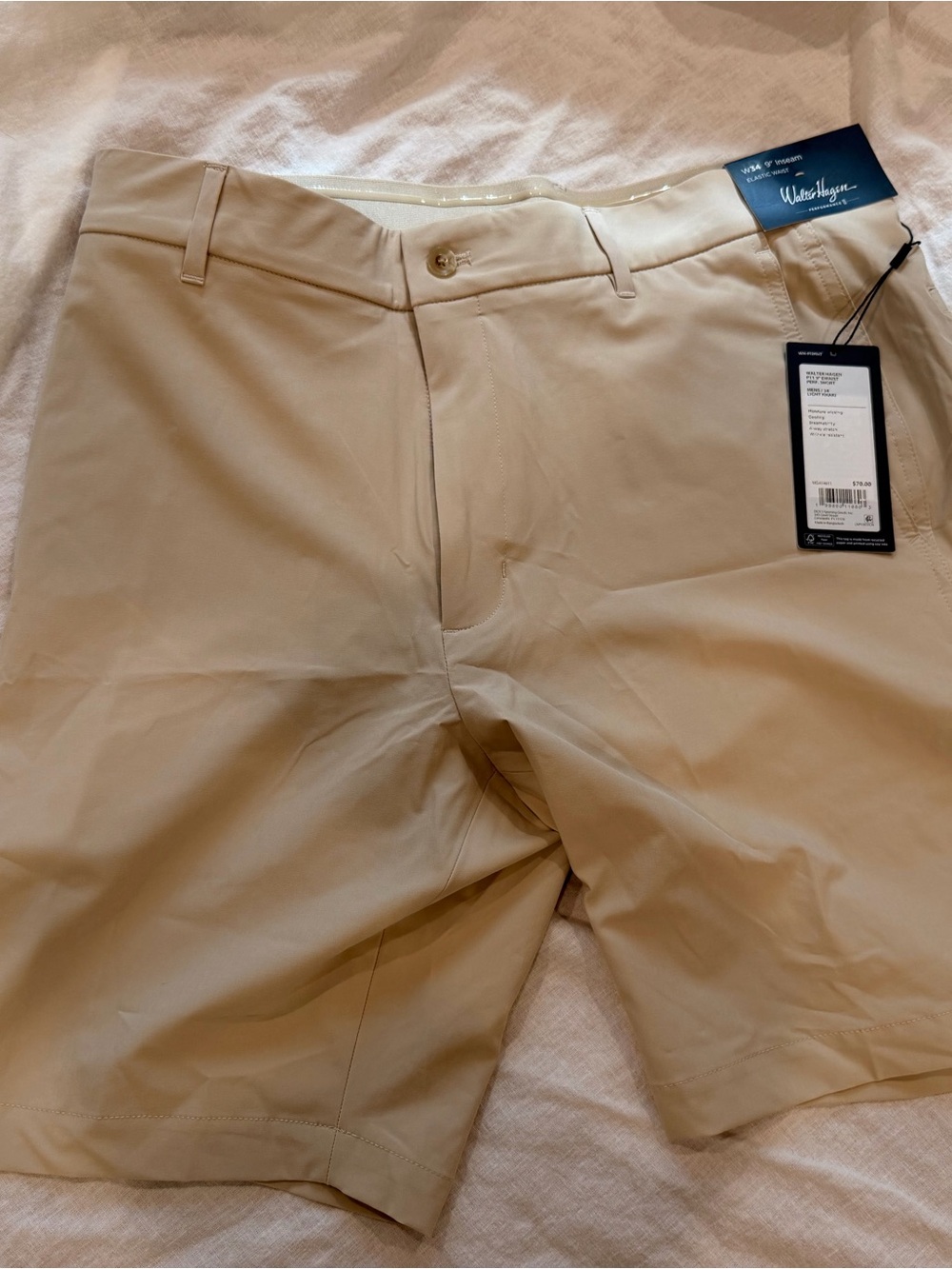 Walter Hagan Light Khaki Flat-Front Golf Performance Shorts